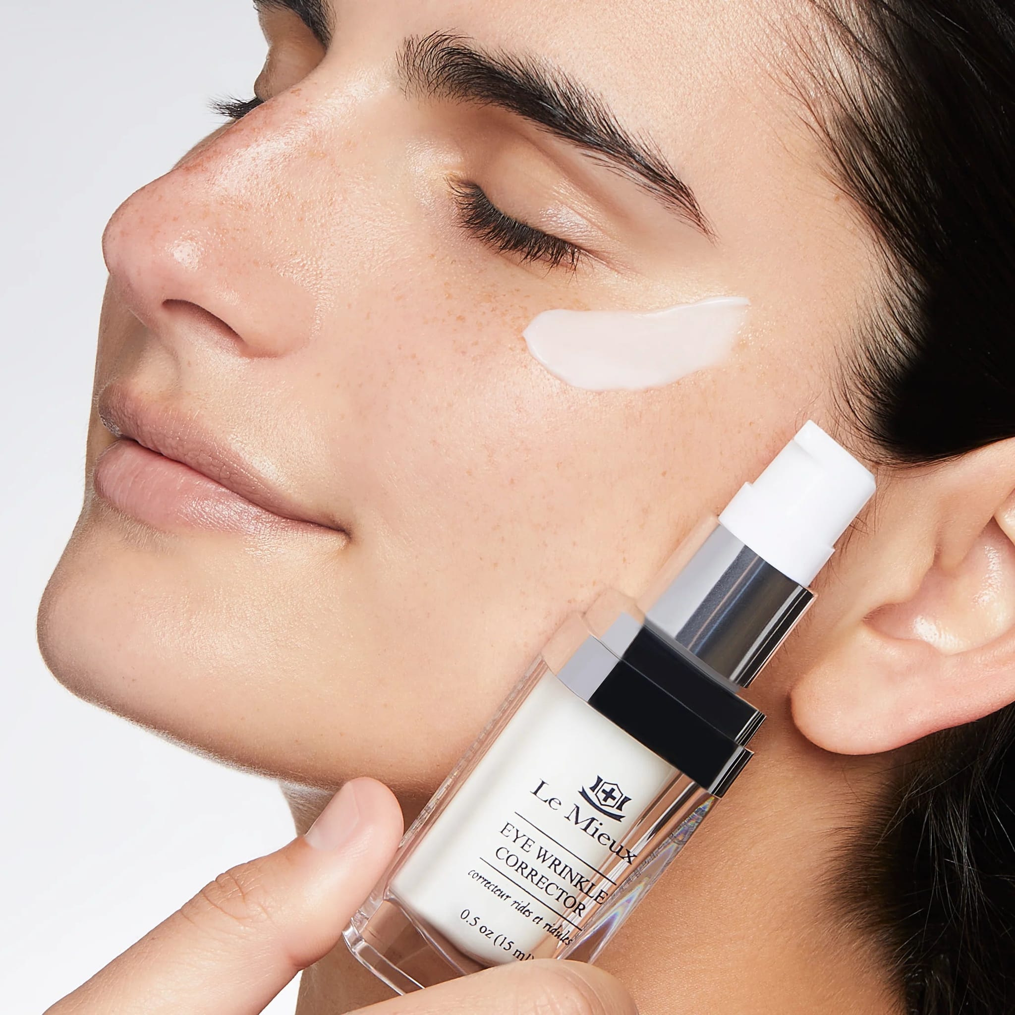 Eye Wrinkle Corrector thumbnail 3